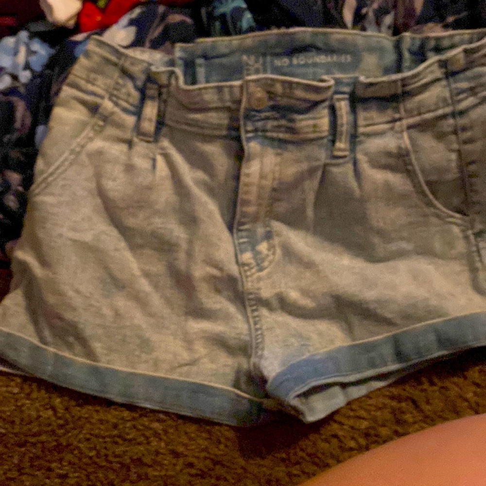 no boundaries shorts size 9